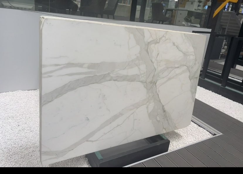 鱼肚白-其皓石业