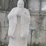 汉白玉雕像