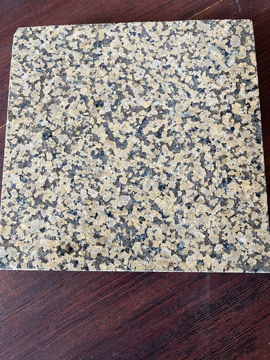 新疆菊花黄，钻石金麻，新疆红，卡拉金麻-新疆托里县荣达石材有限公司
