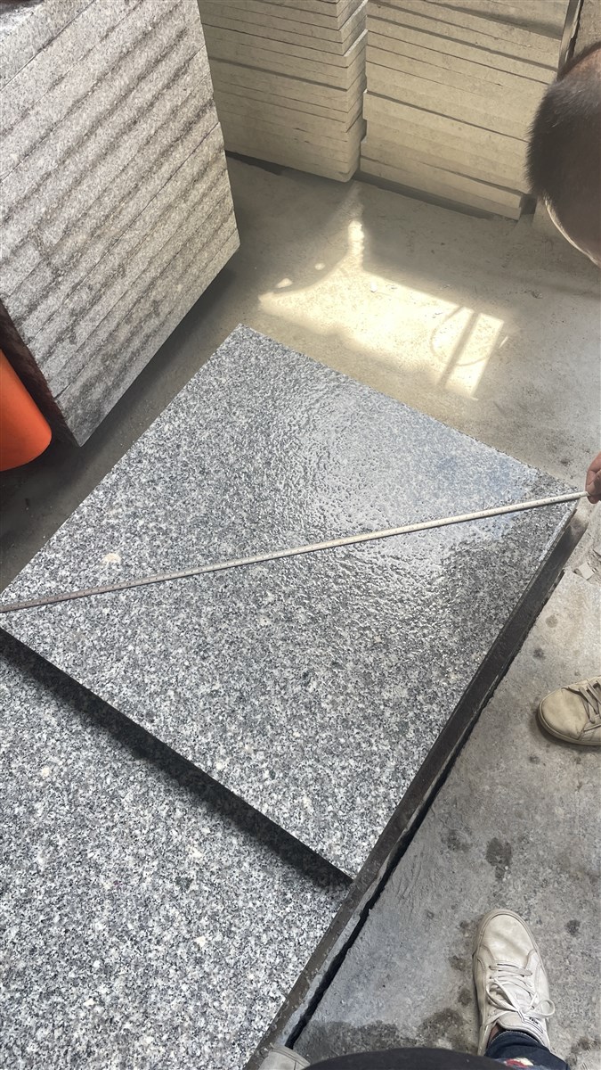 广东芝麻灰、广东芝麻白（封开花），封开七星红-兴满、建良石材