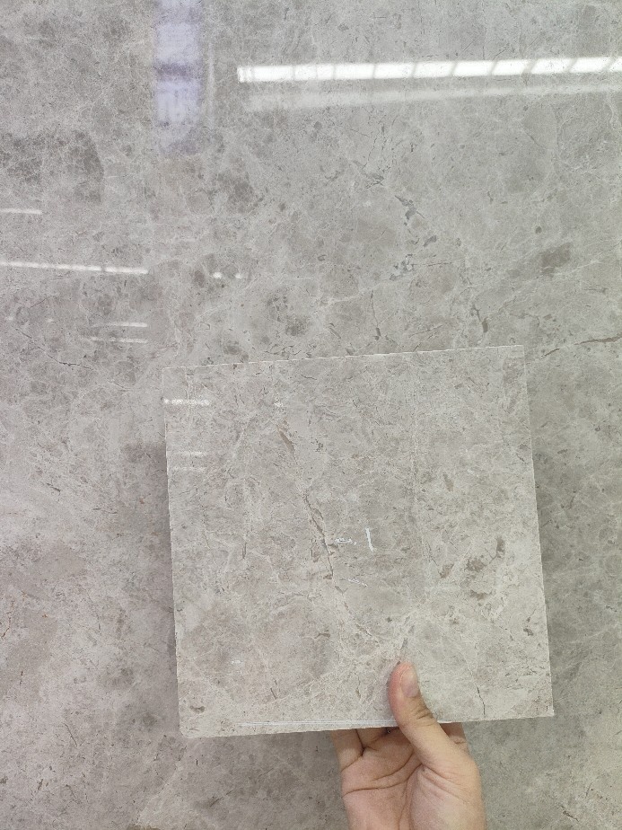 北极光（巴图矿）-荣盛石业