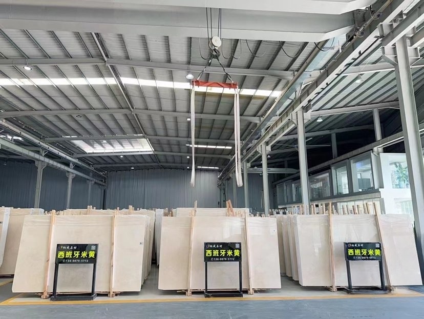 西班牙米黄老矿-磊扬·纳成石业
